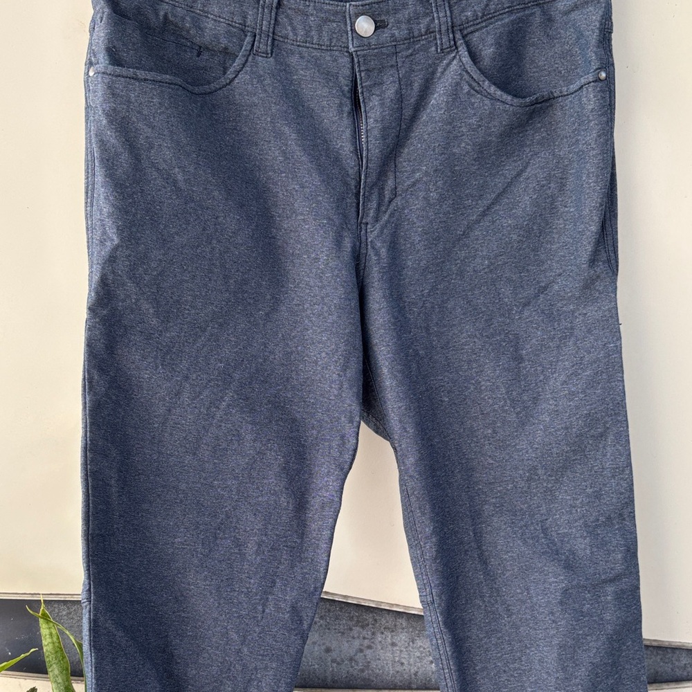 Men's Classic Blue Jeans